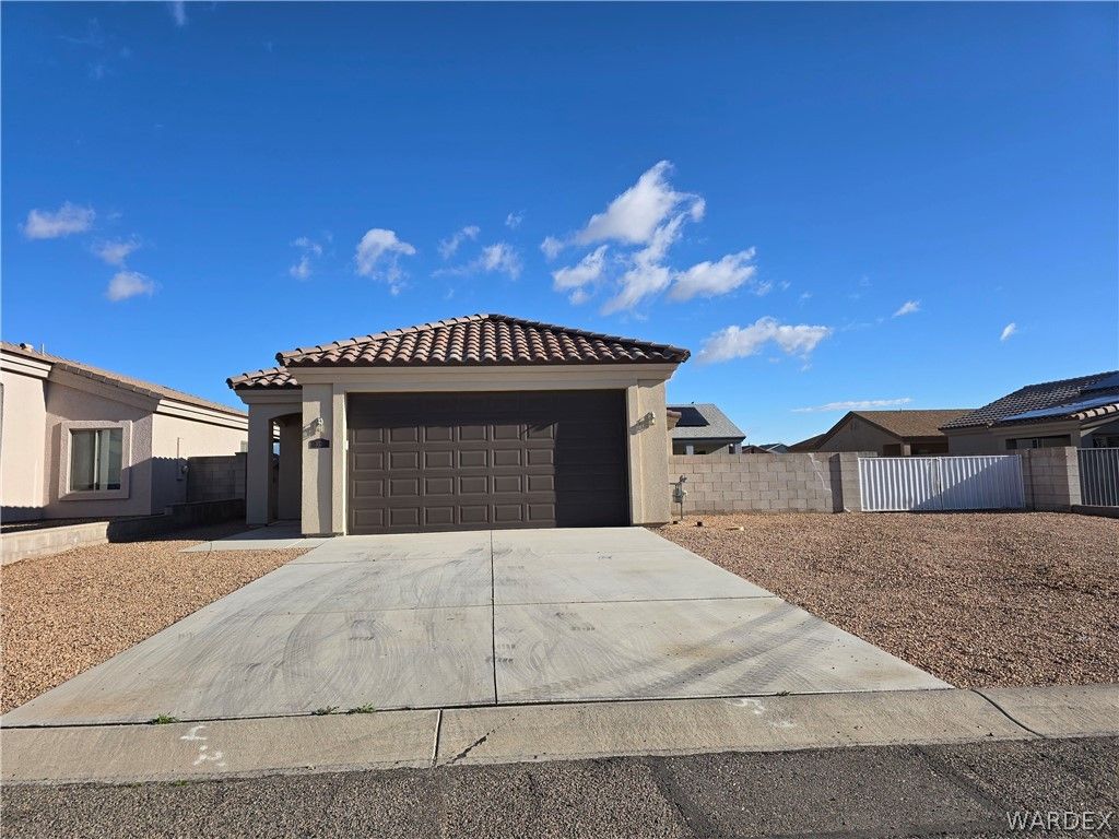 3331 E Rusty Spur Avenue, Kingman, AZ 86409
