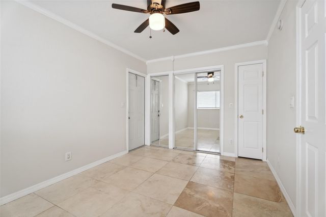 1878 NE 46th Street C8, Fort Lauderdale, FL 33308