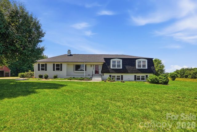 130 Watts Farm Lane, Mooresville, NC 28115