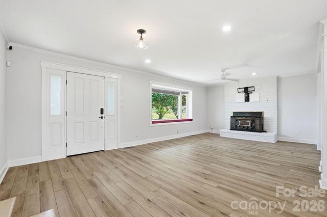 130 Watts Farm Lane, Mooresville, NC 28115