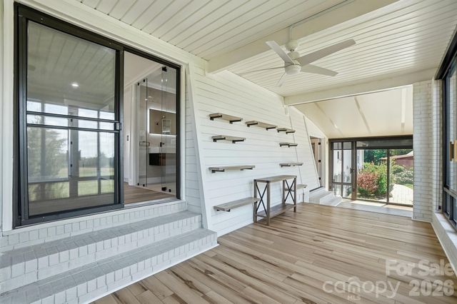 130 Watts Farm Lane, Mooresville, NC 28115