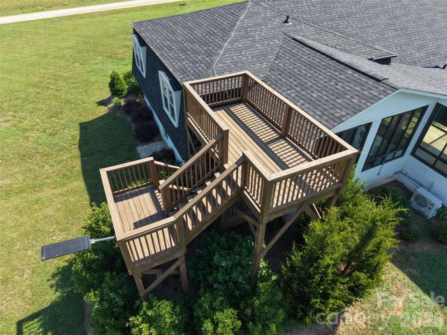 130 Watts Farm Lane, Mooresville, NC 28115