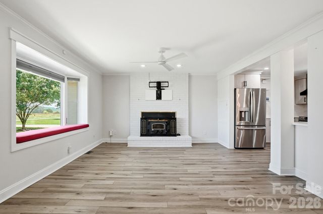 130 Watts Farm Lane, Mooresville, NC 28115