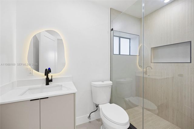 421 NW 81st St, Miami, FL 33150