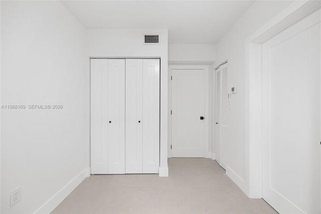 421 NW 81st St, Miami, FL 33150