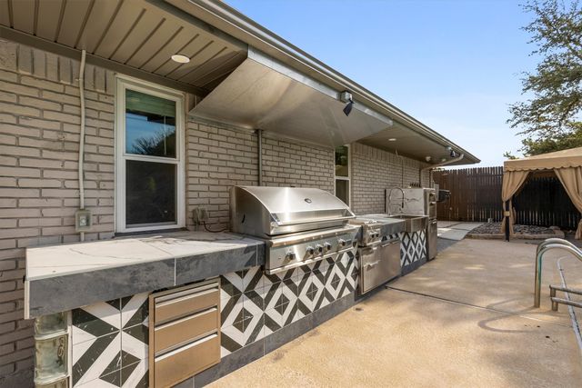 4436 Thunder Road, Dallas, TX 75244