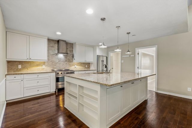 4436 Thunder Road, Dallas, TX 75244
