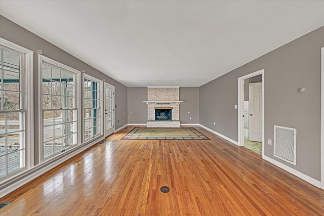 3014 Circle DR, Roanoke, VA 24018