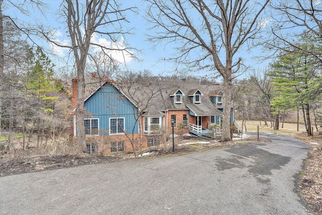 3014 Circle DR, Roanoke, VA 24018