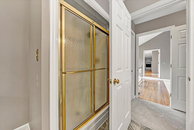 3014 Circle DR, Roanoke, VA 24018