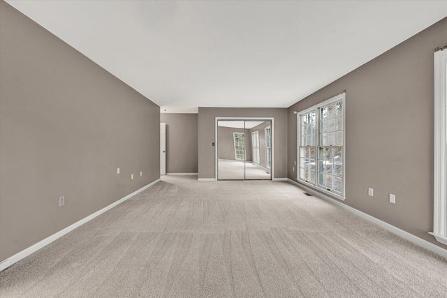 3014 Circle DR, Roanoke, VA 24018