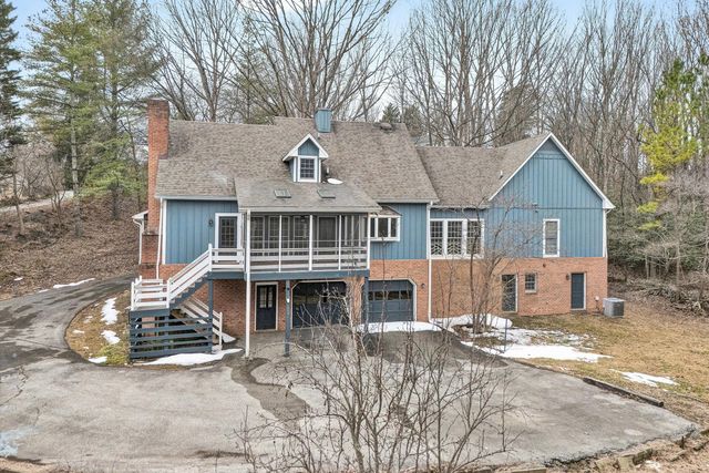 3014 Circle DR, Roanoke, VA 24018