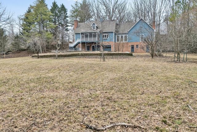 3014 Circle DR, Roanoke, VA 24018