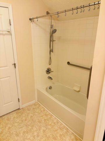 4229 Waterside Place, 7, Grove City, OH 43123