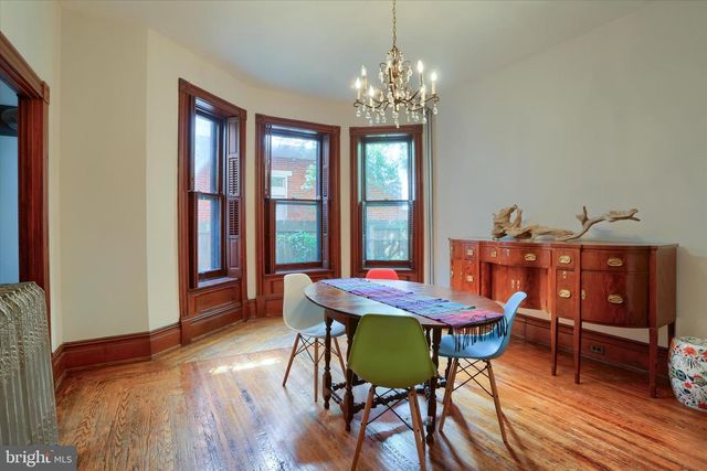 310 E MAIN ST, Mechanicsburg, PA 17055