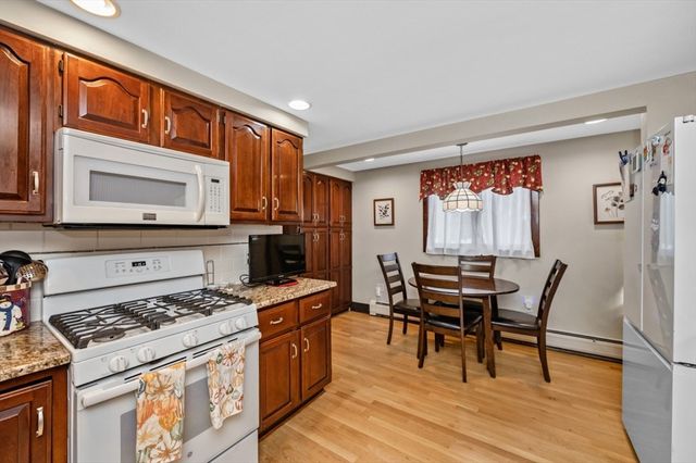 43 Jefferson Ave, Everett, MA 02149