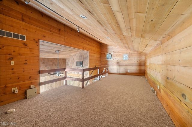 264 W Liberty Street, Hubbard, OH 44425