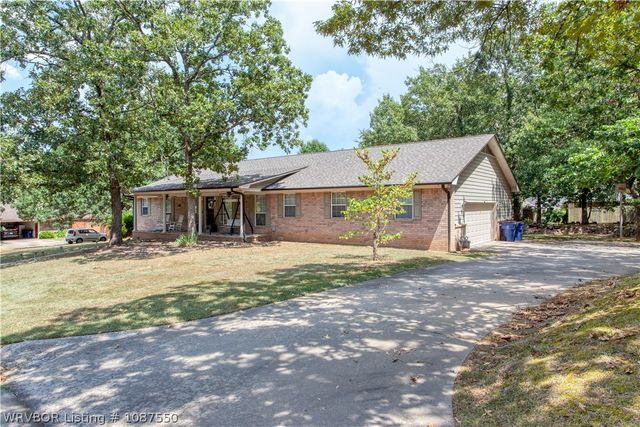 9717 Thistle Court, Fort Smith, AR 72908