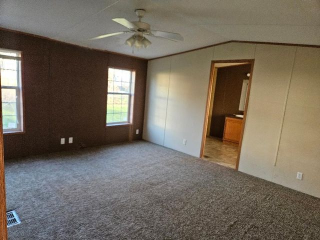 302 W South Street, Macksburg, IA 50155