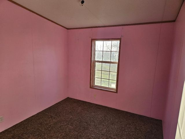 302 W South Street, Macksburg, IA 50155
