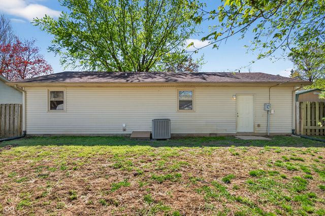 425 Skaggs Court, Seymour, IN 47274