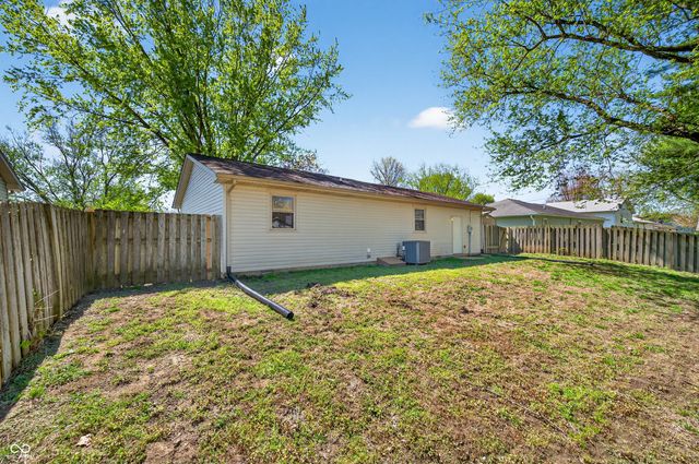 425 Skaggs Court, Seymour, IN 47274