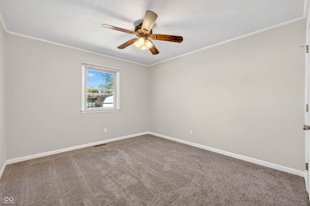 425 Skaggs Court, Seymour, IN 47274
