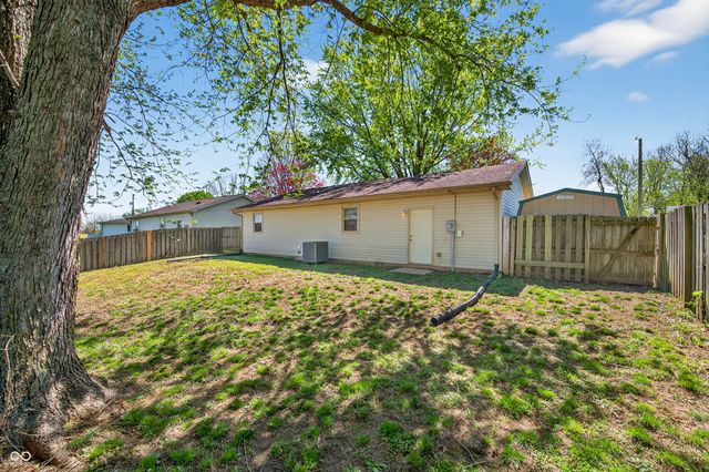 425 Skaggs Court, Seymour, IN 47274