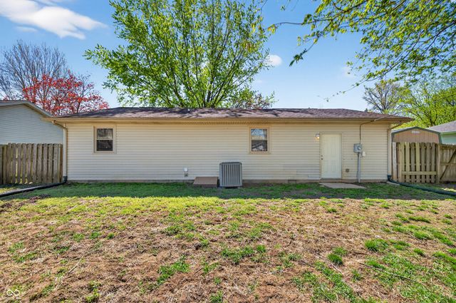 425 Skaggs Court, Seymour, IN 47274