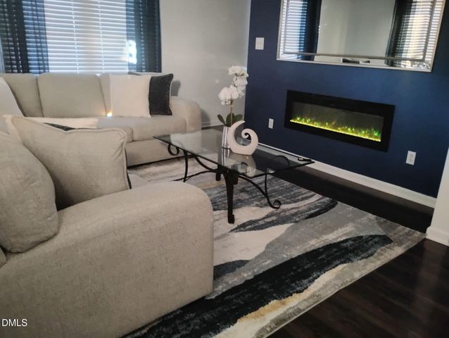 103 Crestwater Court, Louisburg, NC 27549