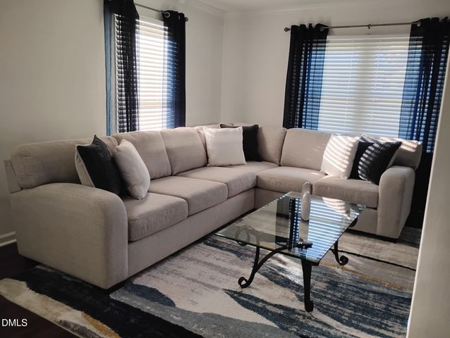 103 Crestwater Court, Louisburg, NC 27549