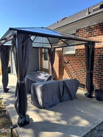 103 Crestwater Court, Louisburg, NC 27549