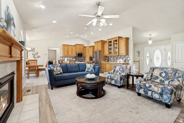 1238 W TRIMBLE LN, West Jordan, UT 84088