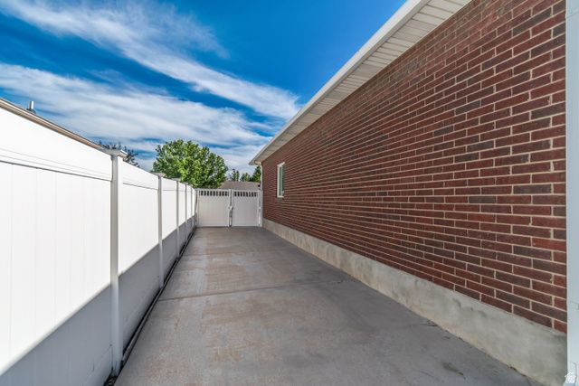 1238 W TRIMBLE LN, West Jordan, UT 84088