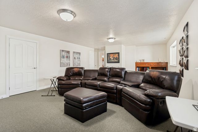 1238 W TRIMBLE LN, West Jordan, UT 84088