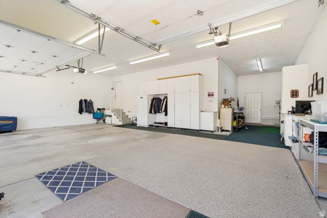 1238 W TRIMBLE LN, West Jordan, UT 84088