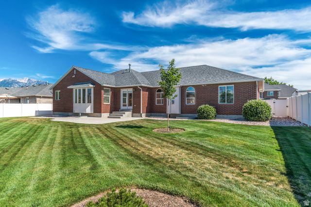 1238 W TRIMBLE LN, West Jordan, UT 84088