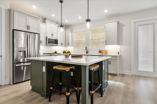 2302 DEPAUW AVENUE, Orlando, FL 32804