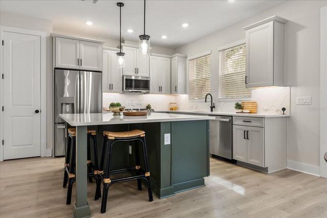 2302 DEPAUW AVENUE, Orlando, FL 32804