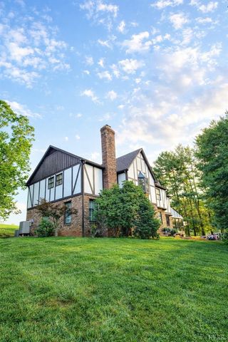 103 Millbrook, Forest, VA 24551