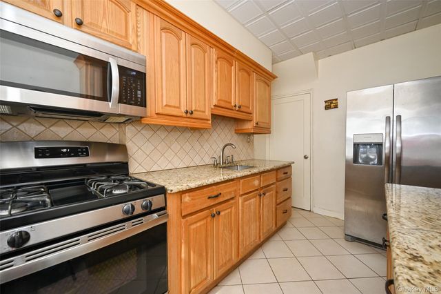 24-08 154th Street, Whitestone, NY 11357