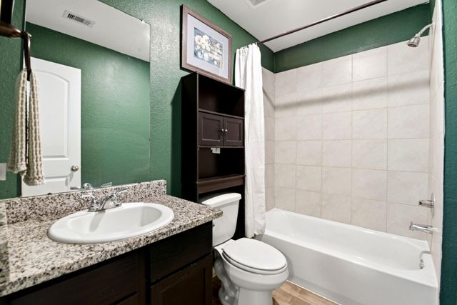9819 Emerald Stone Way, Conroe, TX 77306