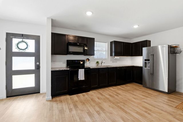 9819 Emerald Stone Way, Conroe, TX 77306