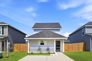 9819 Emerald Stone Way, Conroe, TX 77306