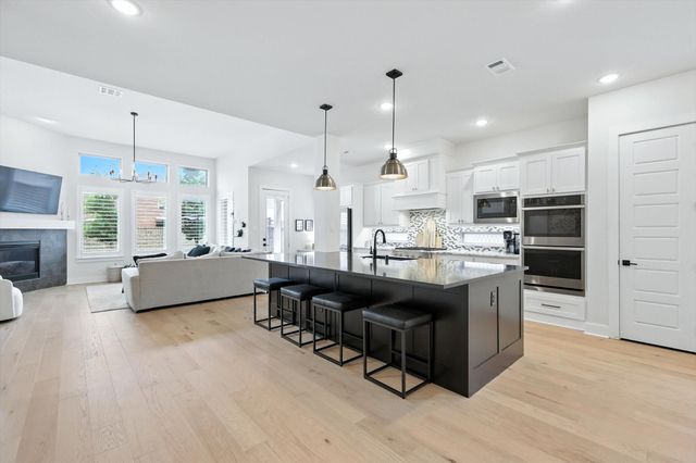 4958 Stornoway Drive, Flower Mound, TX 75028