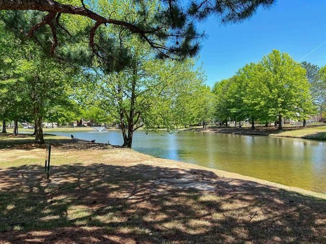1996 KLUG CV, Collierville, TN 38017