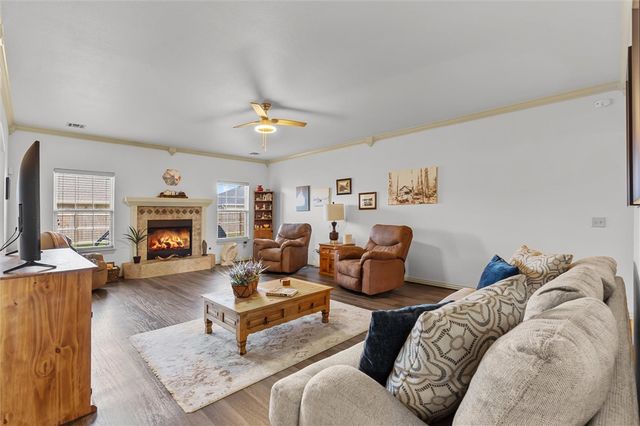 1909 SW Elington Street, Bentonville, AR 72713