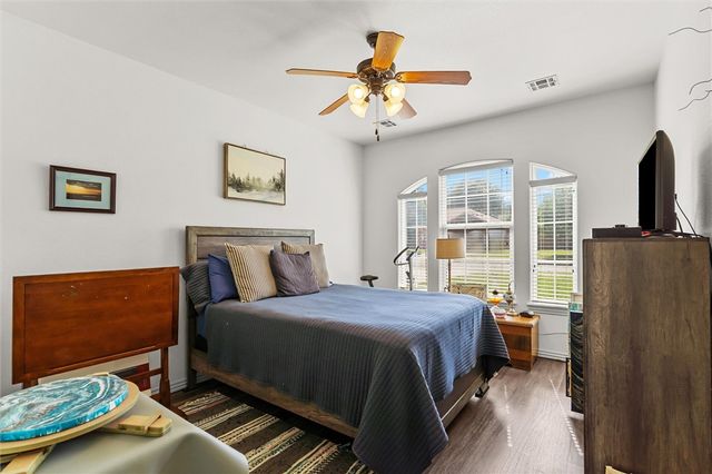 1909 SW Elington Street, Bentonville, AR 72713