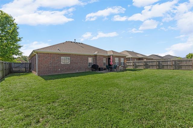 1909 SW Elington Street, Bentonville, AR 72713