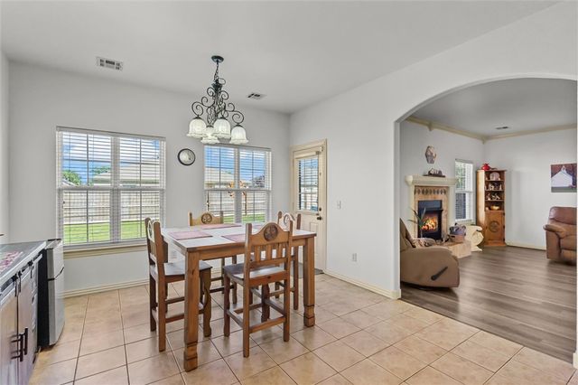 1909 SW Elington Street, Bentonville, AR 72713